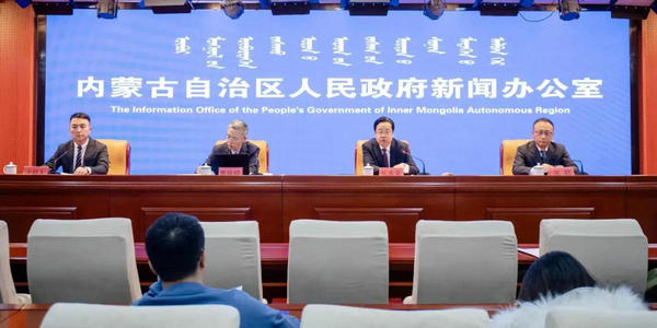 自治区召开《关于全面加强和改进新时代学校劳动教育及体育、美育工作的若干措施》新闻发布会