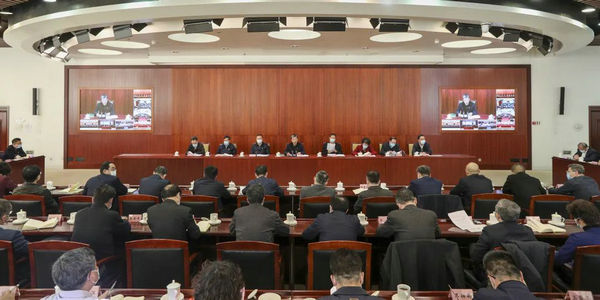 2022年教育系统全面从严治党工作视频会：坚持严的主基调，不断强化严的氛围