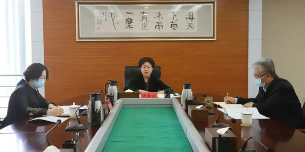 自治区教育厅召开党组会深入学习贯彻习近平总书记在中国人民大学考察时的重要讲话