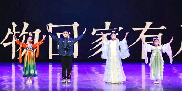 艺绽新春 赋能成长！小伦敦亮相赛罕区迎新春艺术展演