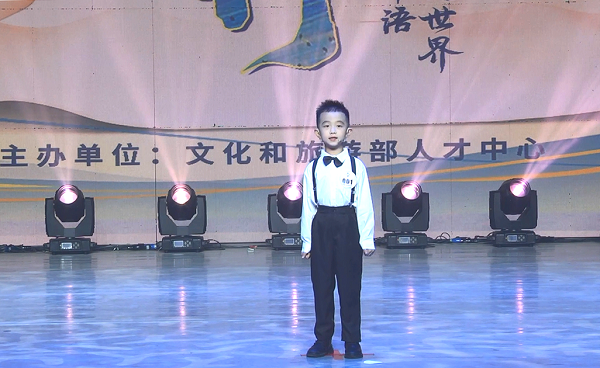 闫浩.png 闫浩.png